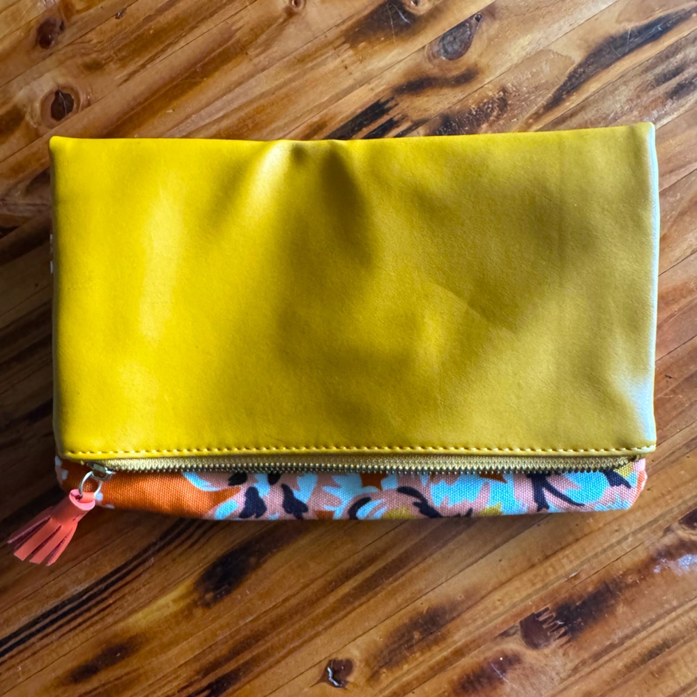 Rachel pally reversible clutch